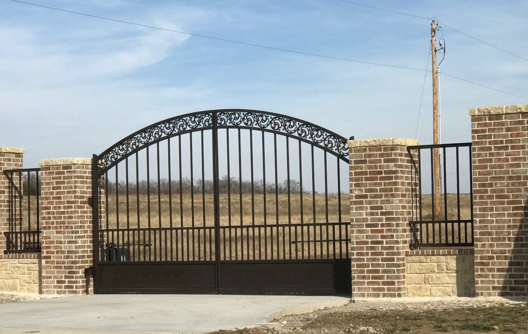 Oklahoma Modern Traditional Style Gates