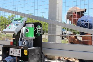 installing security gate with viking H-10