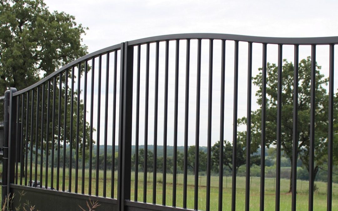 Simply Curved Double Iron Gates