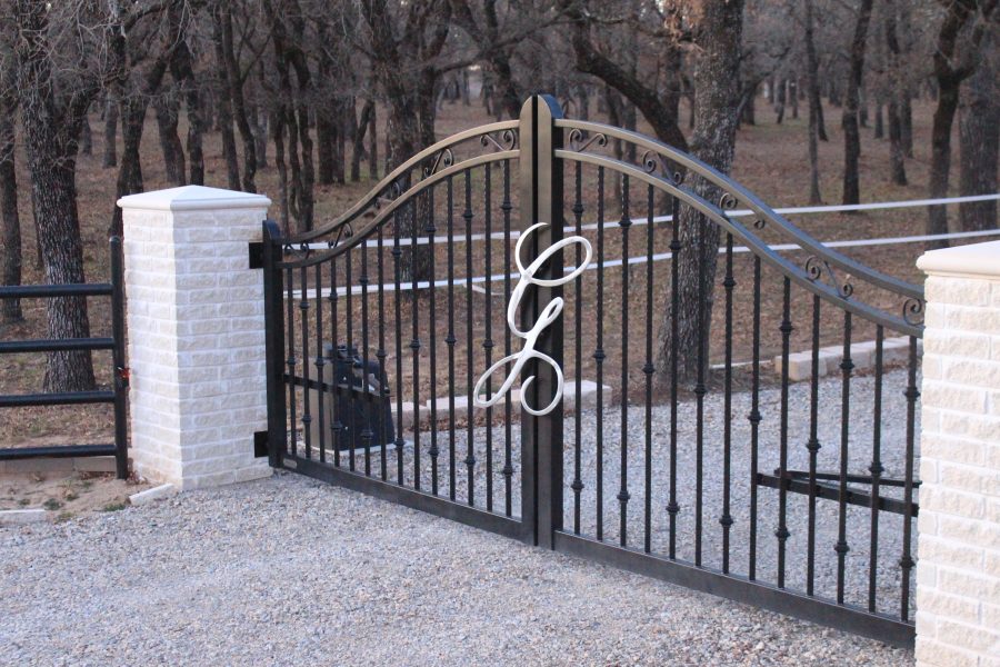 Driveway Gates built by Aberdeen Custom Gate & Iron